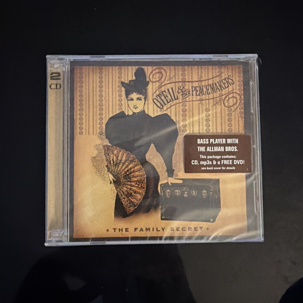 Oteil & the Peacemakers The Family Secret CD & DVD Brand New Sealed